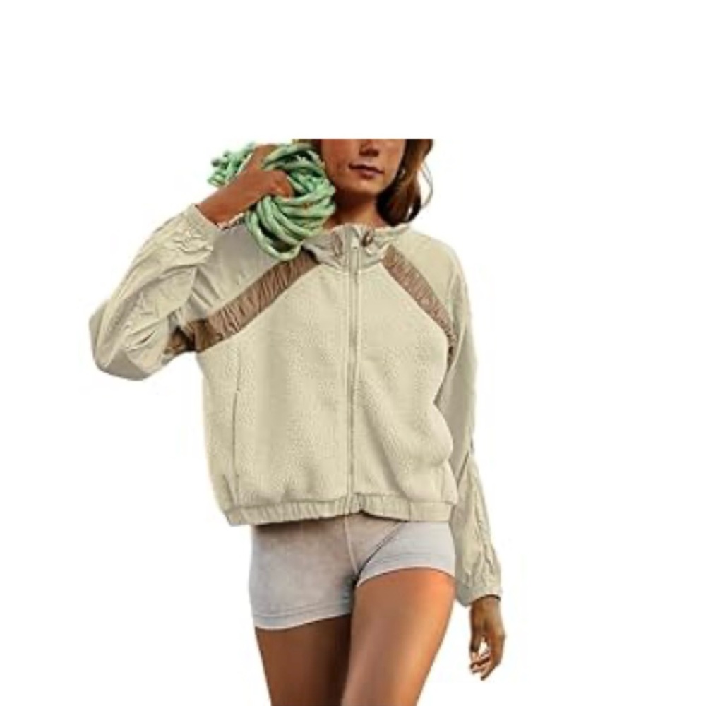 Women’s Fleece Cream Zip-Up Sherpa Jacket Medium